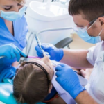 5 Benefits of Enrolling in Dental Assistant Classes