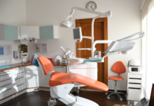 Bright Smiles Ahead: How to Choose the Right Dentist