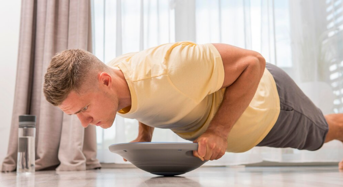 Signs of Gaining Muscle and Losing Fat: How to Track Body Recomposition
